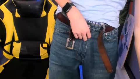 David online show from December 4, 4:17 pm