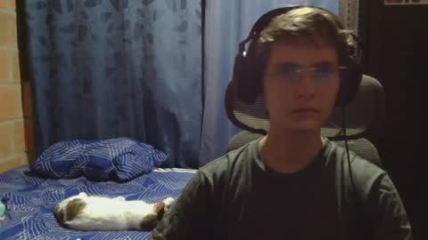 ProgrammerBoy online show from May 18, 1:15 am