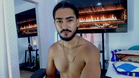 Hey im David that loves to explore and speak their fantasies. Very open talktative and nice. Feel free to chat with me online show from May 12, 10:57 am