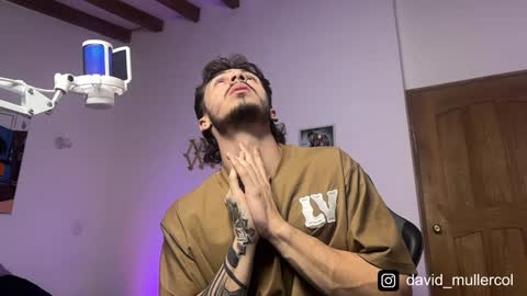 David online show from February 5, 1:37 am