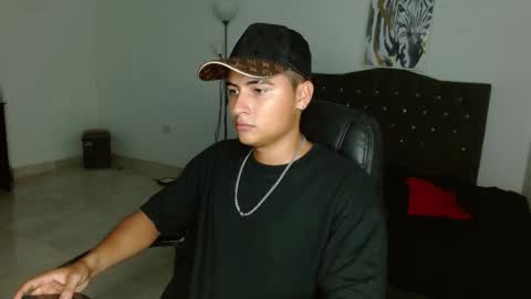 Snapshot of davidbless chatting on September 22, 12:26 am David Bless online show from September 22, 12:26 am