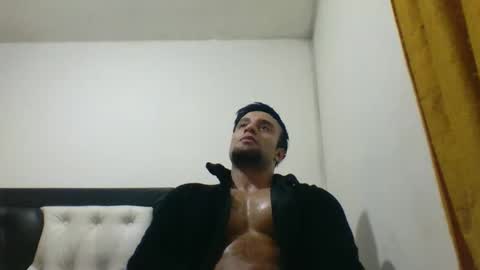 davidcr89 online show from October 14, 6:49 am