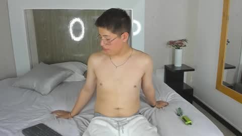 davidcruz16 online show from September 23, 3:11 am