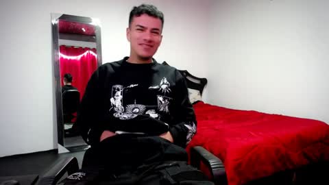 Snapshot of davidkaloc chatting on January 19, 5:58 am David online show from January 19, 5:58 am