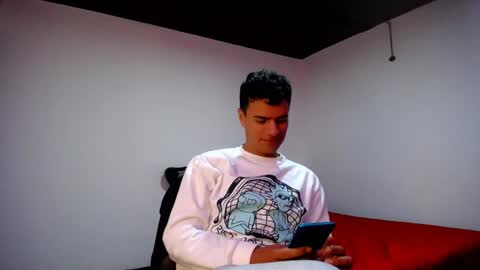 Snapshot of davidkaloc chatting on January 8, 5:16 am David online show from January 8, 5:16 am
