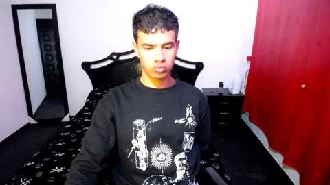 Snapshot of davidkaloc chatting on March 7, 4:02 am David online show from March 7, 4:02 am