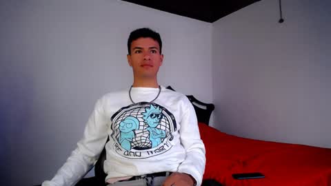 Snapshot of davidkaloc chatting on January 1, 10:13 pm David online show from January 1, 10:13 pm