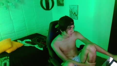 davoxer online show from September 28, 8:12 am