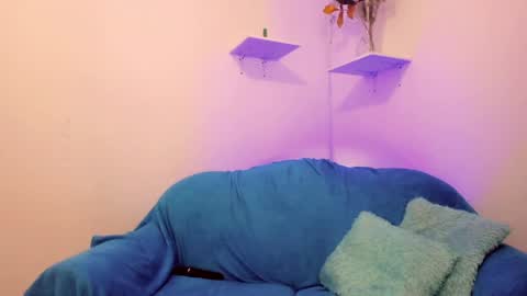 Day online show from May 13, 11:36 pm