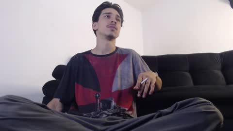 Snapshot of dazzayyy chatting on September 14, 12:17 pm dazzayy online show from September 14, 12:17 pm
