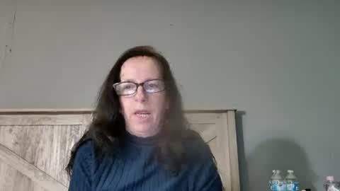 Dazzling Peach Goddess online show from March 9, 4:27 am