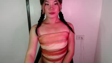 dazzzlingcarol online show from June 10, 11:53 am