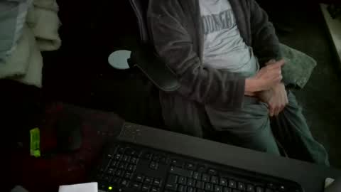 Daviebee420 online show from September 22, 5:33 am