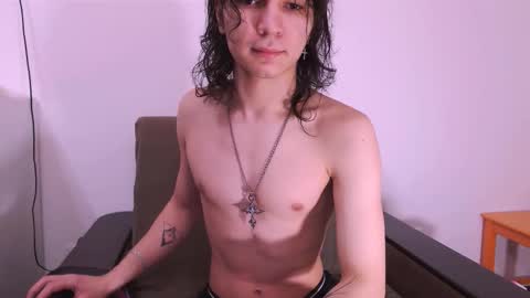 dean_raven online show from November 28, 5:04 am