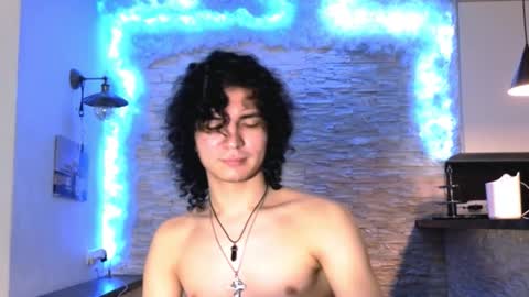 dean_raven online show from March 7, 5:18 am