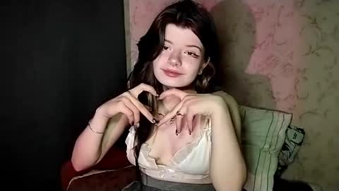 Camille online show from May 13, 6:50 pm
