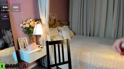 Emily GMT2 Mon 10 AM - 4 PM Wed 10 AM - 4 PM Thu 10 AM - 4 PM Fri 10 AM - 4 PM Sat 10 AM - 4 PM online show from October 10, 5:19 pm