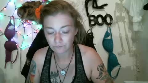 DEBBIE online show from October 10, 5:41 pm