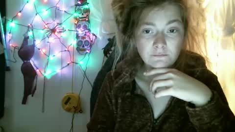 DEBBIE online show from October 6, 12:23 pm