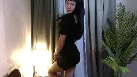 debora_ci online show from April 13, 1:26 pm