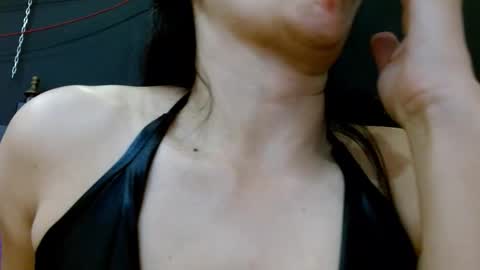 Deborah online show from October 17, 8:02 pm