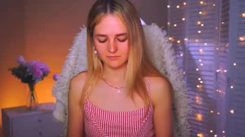 Debora online show from October 4, 7:39 am