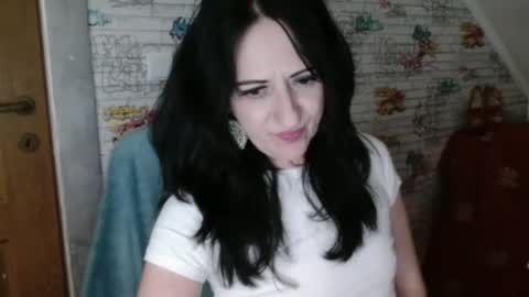 DebraMilf online show from June 25, 1:35 am
