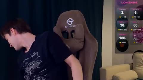 Samuel online show from February 4, 10:02 pm