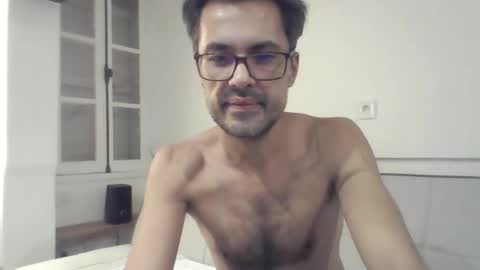 decchill19 online show from October 20, 11:21 pm