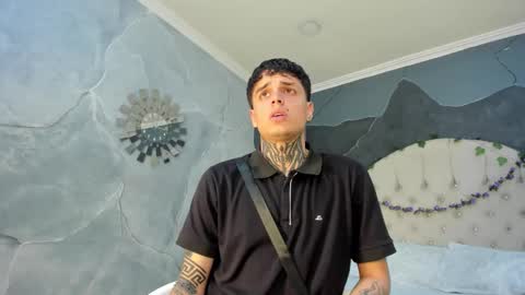 declan_fox online show from November 5, 1:07 am