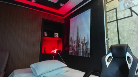 declan_fox online show from September 27, 5:16 am