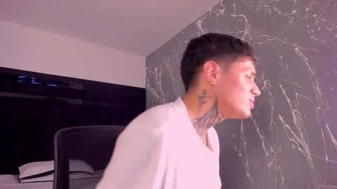 declan_fox online show from October 30, 4:02 am