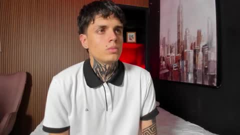 declan_fox online show from September 20, 6:38 am
