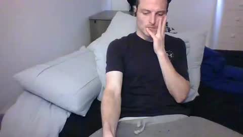 Dee4dayz online show from November 1, 4:39 pm