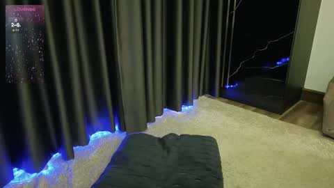 deedeedoll online show from March 5, 11:06 am