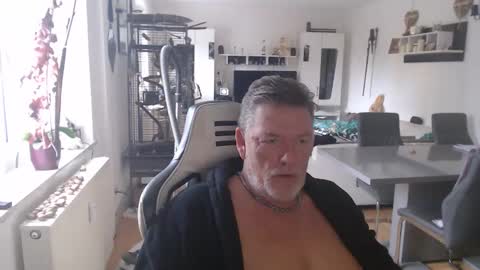 deinprinz2312 online show from October 23, 9:44 am