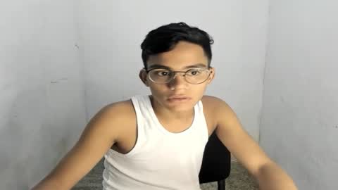 deivi_colins online show from October 21, 12:38 am