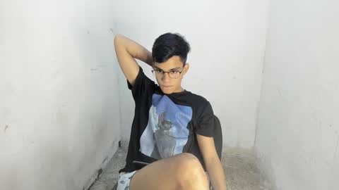 deivi_colins online show from October 29, 2:46 am