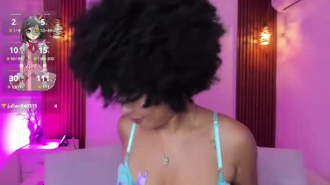 D E L A Y L  A online show from November 5, 2:24 am