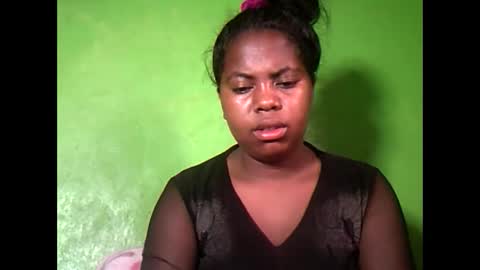 deliah712909 online show from February 6, 12:04 pm