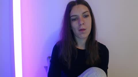 Aurora online show from October 16, 6:02 am