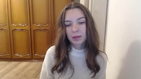 Aurora online show from December 17, 6:42 am