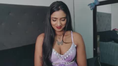 Delilah Blaze online show from June 5, 4:23 pm