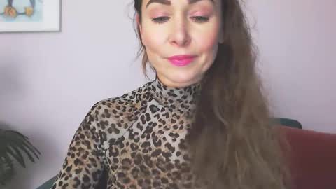 delilah_sweet online show from February 9, 4:21 pm