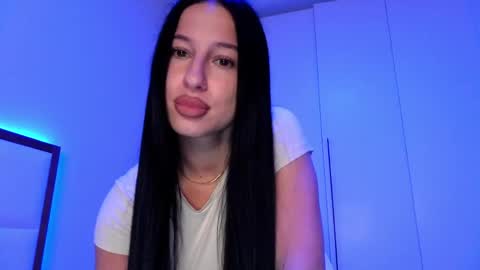 delly_love online show from May 31, 7:26 pm