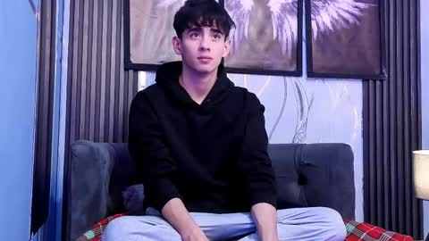demian hot99 online show from June 8, 12:28 pm