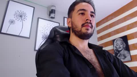 Demon Salvatore online show from October 26, 1:28 am