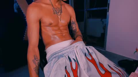 Snapshot of demonkush_ chatting on January 16, 6:14 am DemonKush online show from January 16, 6:14 am