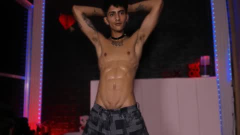 Snapshot of demonkush_ chatting on February 18, 6:59 am DemonKush online show from February 18, 6:59 am