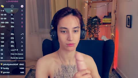 Snapshot of deniseparadise chatting on January 5, 3:43 am Unfortunately Denise has discontinued her work but I hope you will be excited about the new cool girl Jia online show from January 5, 3:43 am